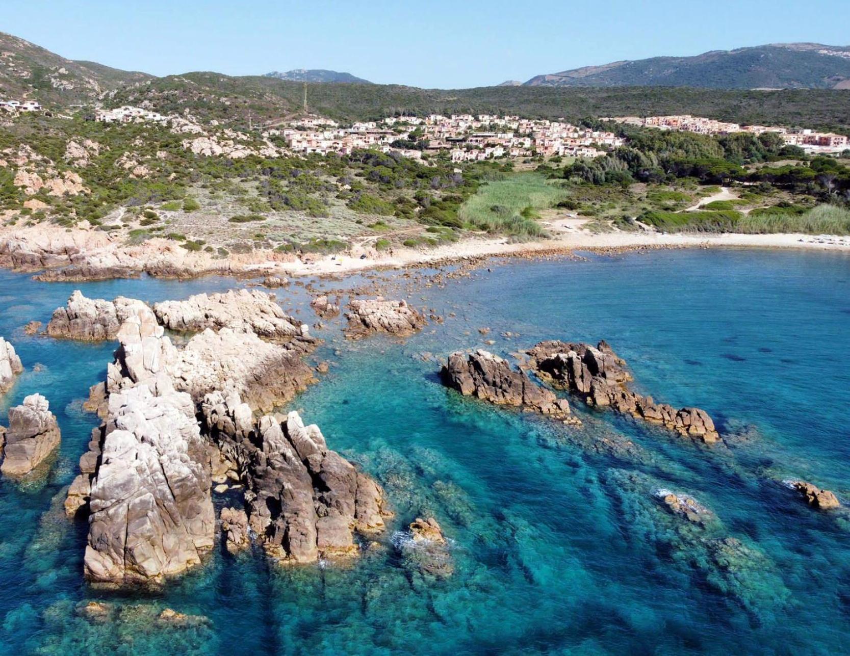 Gli Oleandri Di Calarossa - 5M Walk To The Beach Isola Rossa Exterior foto